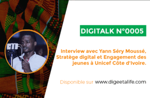 Yann Moussé Sery digital-:-homme-tenant-smartphone